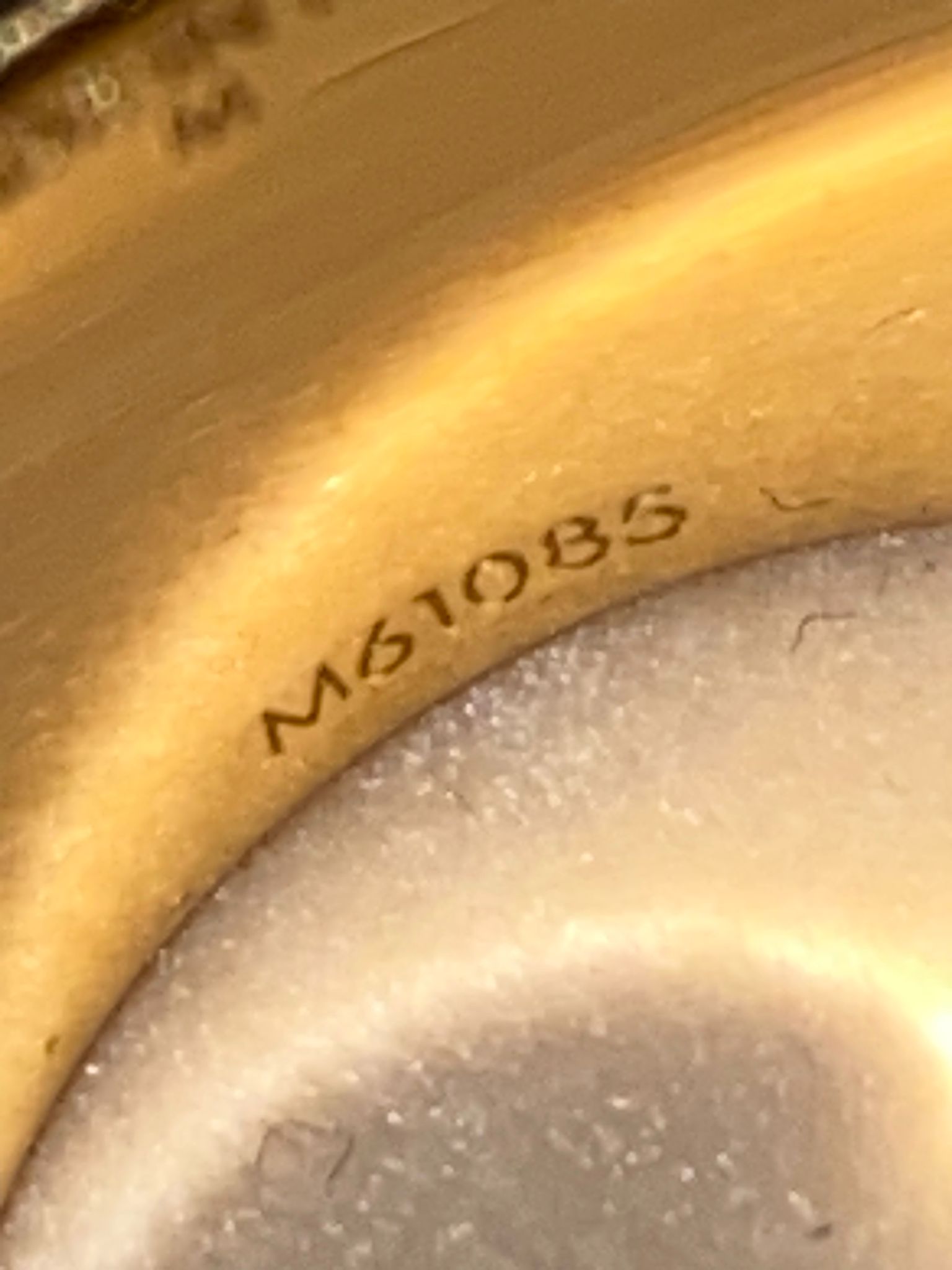 Louis Vuitton V 2018-19FW Essential V Ring (M61085, M61086)